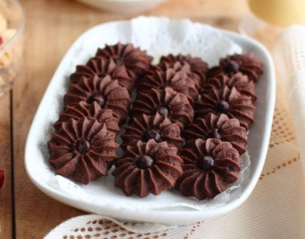 Resep Kue Kering Sagu Cokelat Bentuk Bunga  Resepkoki.co